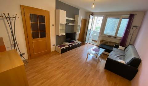 Kaufen 4-Zimmer-Wohnung, 4-Zimmer-Wohnung, Ušiakova, Bratislava - Dúbr