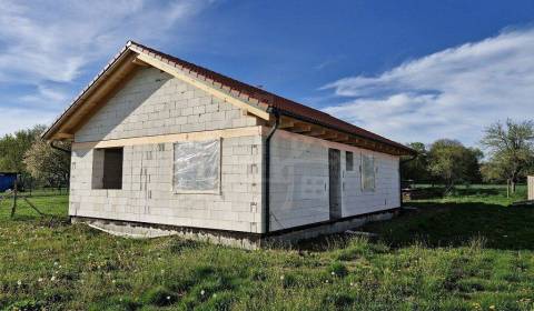 Kaufen Einfamilienhaus, Einfamilienhaus, Levice, Slowakei