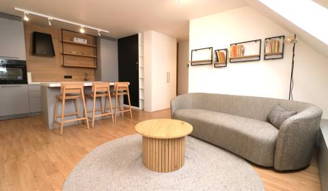 Kaufen 2-Zimmer-Wohnung, 2-Zimmer-Wohnung, Vysoká, Bratislava - Staré 