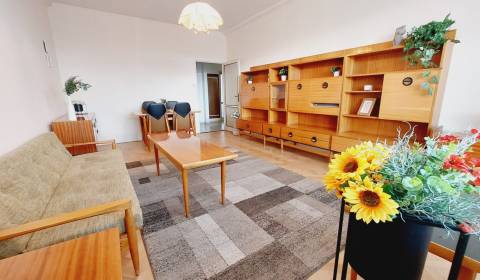 Kaufen 3-Zimmer-Wohnung, 3-Zimmer-Wohnung, Zimná, Bratislava - Ružinov