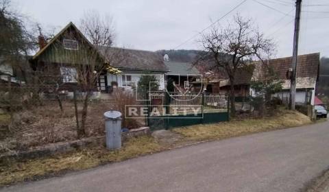 Kaufen Einfamilienhaus, Púchov, Slowakei