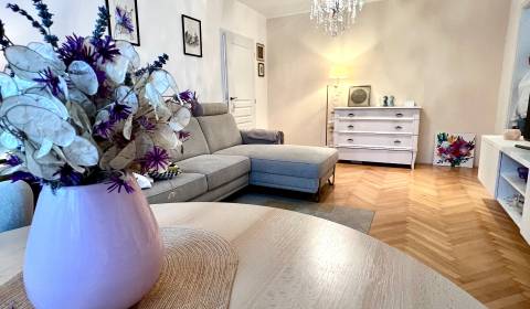 Renovierte 2-Zimmer-Wohnung mit Balkon nahe Račianske Mýto