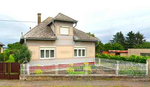 Kaufen Einfamilienhaus, Einfamilienhaus, Levice, Slowakei