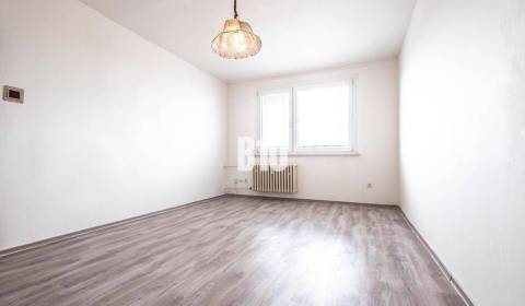 Kaufen 2-Zimmer-Wohnung, 2-Zimmer-Wohnung, Bebravská, Bratislava - Vra