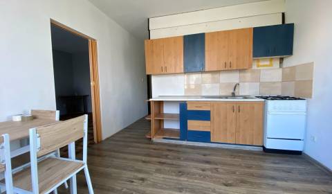 Kaufen 3-Zimmer-Wohnung, 3-Zimmer-Wohnung, Levice, Slowakei