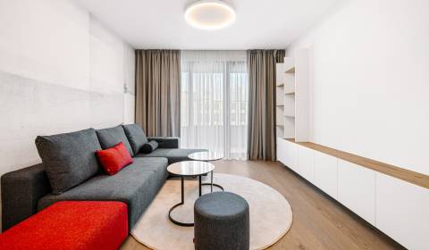 Mieten 2-Zimmer-Wohnung, 2-Zimmer-Wohnung, Páričkova, Bratislava - Ruž