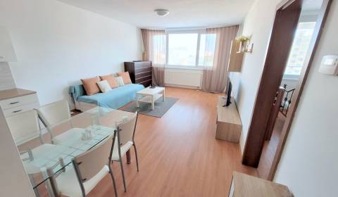 Mieten 2-Zimmer-Wohnung, 2-Zimmer-Wohnung, Budatínska, Bratislava - Pe