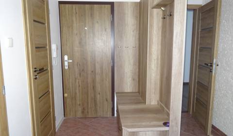 Kaufen 4-Zimmer-Wohnung, 4-Zimmer-Wohnung, Komenského, Trebišov, Slowa