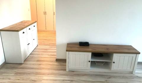 Mieten 2-Zimmer-Wohnung, 2-Zimmer-Wohnung, Rustaveliho, Bratislava - R