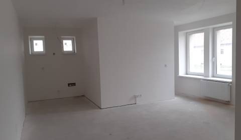 Kaufen 3-Zimmer-Wohnung, 3-Zimmer-Wohnung, Trnava, Slowakei