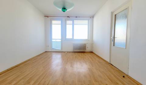 Kaufen 4-Zimmer-Wohnung, 4-Zimmer-Wohnung, Bagarova, Bratislava - Dúbr