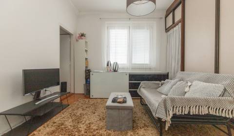 Mieten 2-Zimmer-Wohnung, 2-Zimmer-Wohnung, Škultétyho, Bratislava - No