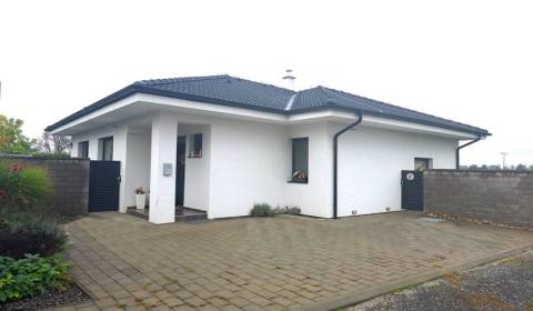 Kaufen Einfamilienhaus, Einfamilienhaus, Slovenská Nová Ves, Trnava, S