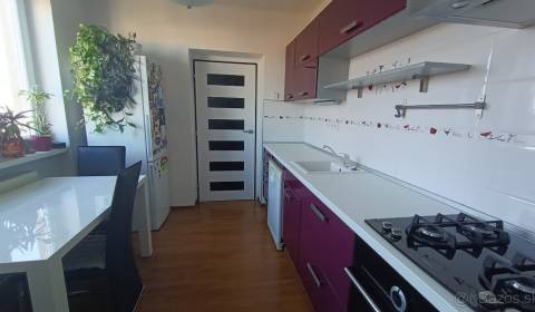 Kaufen 3-Zimmer-Wohnung, 3-Zimmer-Wohnung, Štúrova, Pezinok, Slowakei