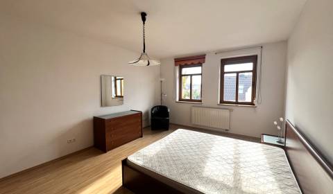 Mieten 3-Zimmer-Wohnung, 3-Zimmer-Wohnung, Teplická, Piešťany, Slowake