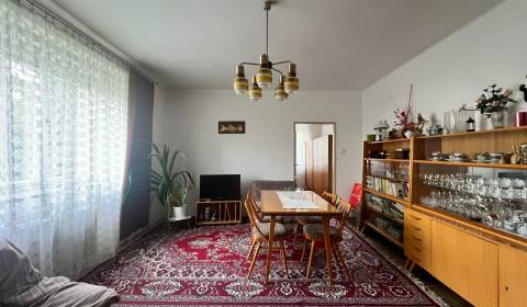 Kaufen 3-Zimmer-Wohnung, 3-Zimmer-Wohnung, Krajinská, Piešťany, Slowak