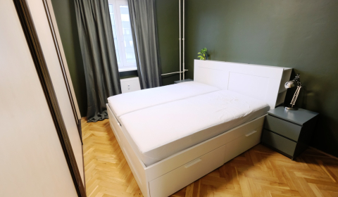 Mieten 3-Zimmer-Wohnung, 3-Zimmer-Wohnung, Sadmelijská, Bratislava - R