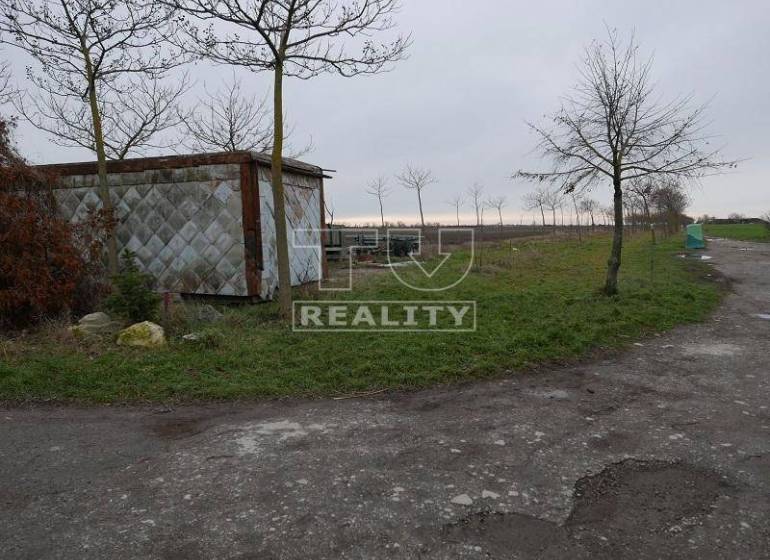 Bratislava - Jarovce landwirtsch. Grundstücke Kaufen reality Bratislava - Jarovce