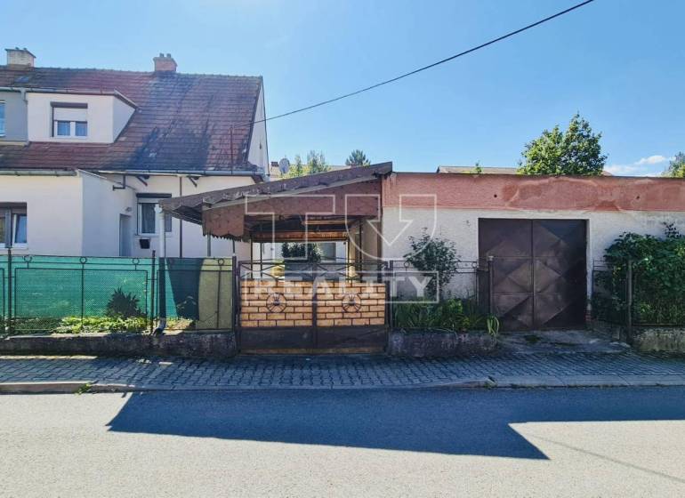 Handlová Einfamilienhaus Kaufen reality Prievidza