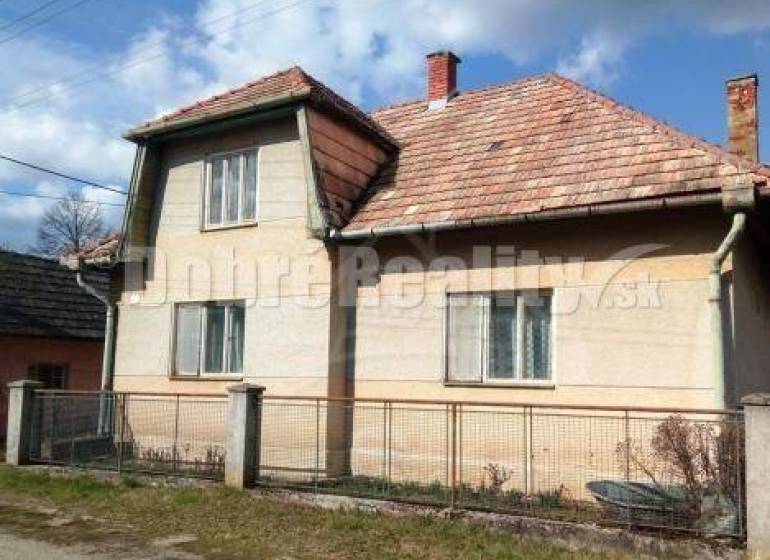 Einfamilienhaus Suche reality Prievidza