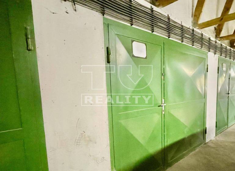 Nové Mesto nad Váhom Garage Kaufen reality Nové Mesto nad Váhom