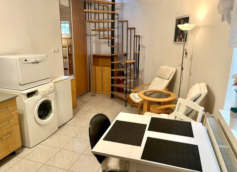 Bratislava - Karlova Ves 1-Zimmer-Wohnung Mieten reality Bratislava - Karlova Ves