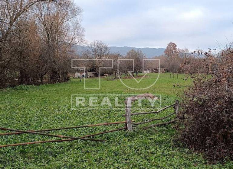 Prestavlky landwirtsch. Grundstücke Kaufen reality Žiar nad Hronom