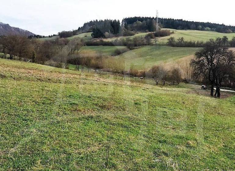 Považská Bystrica Garten Kaufen reality Považská Bystrica