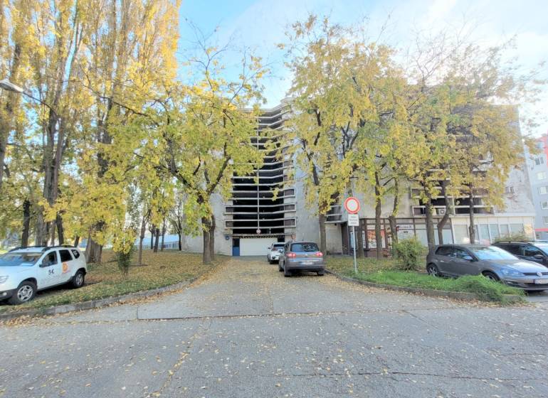 Bratislava - Staré Mesto Garage Kaufen reality Bratislava - Staré Mesto