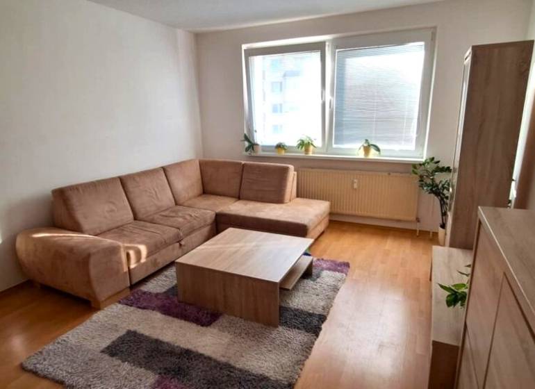 Bratislava - Dlhé diely 3-Zimmer-Wohnung Mieten reality Bratislava - Karlova Ves