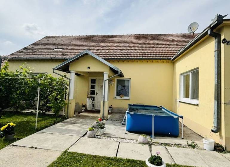 Einfamilienhaus Kaufen reality Komárno