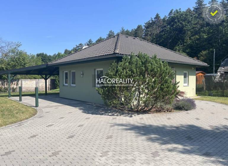 Veľké Uherce Ferienhaus Kaufen reality Partizánske