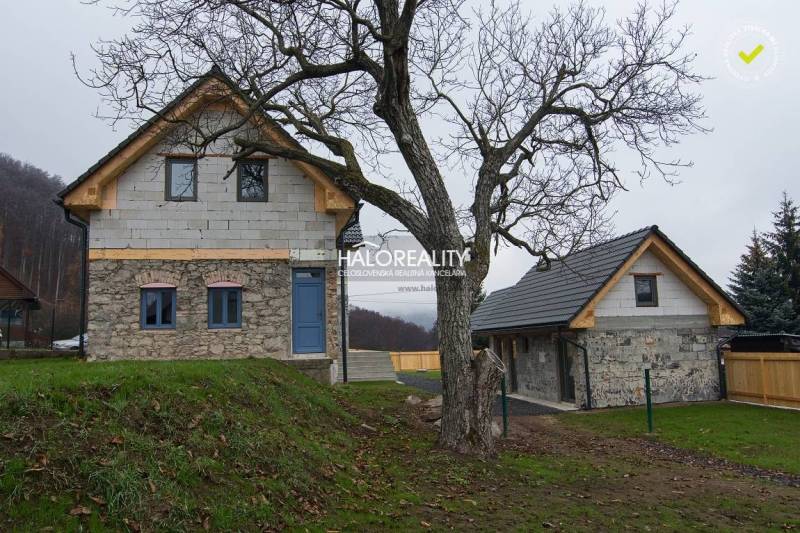 Nová Baňa Ferienhaus Kaufen reality Žarnovica