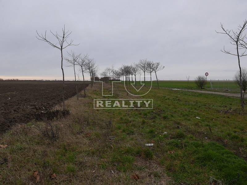 Bratislava - Jarovce landwirtsch. Grundstücke Kaufen reality Bratislava - Jarovce