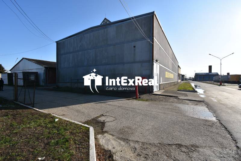 Zateplená plechová hala, sklad, skladovanie, ľahká výroba, Galanta, viac na: https://reality.intexreal.sk/