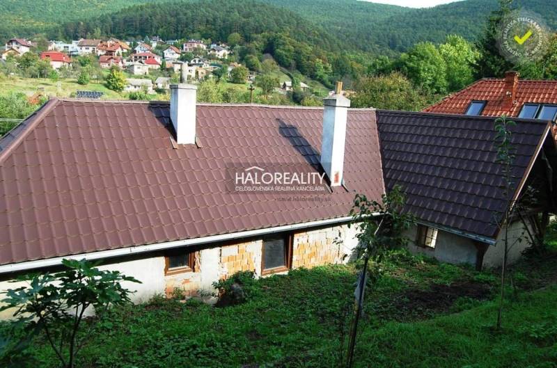 Nová Baňa Ferienhaus Kaufen reality Žarnovica