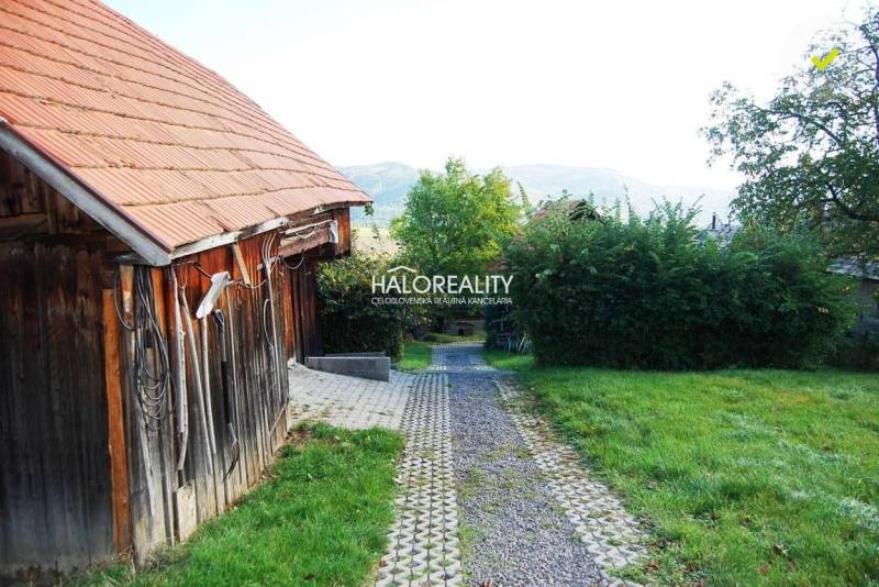 Nová Baňa Ferienhaus Kaufen reality Žarnovica