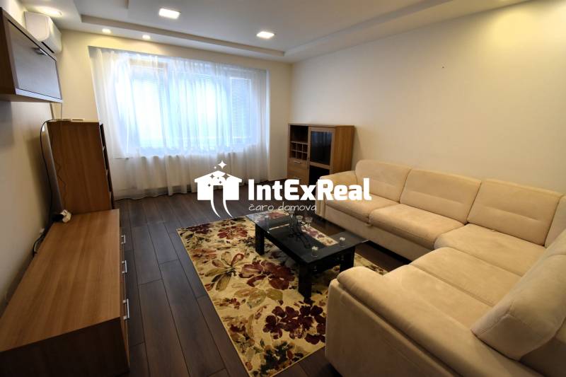 Zariadený, prerobený 3 i. byt s loggiou, predaj, Šaľa, Veča, viac na: https://reality.intexreal.sk/