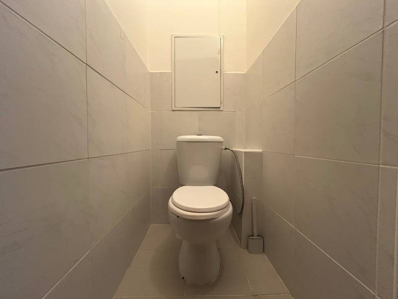 toaleta_1i_phorova.jpg