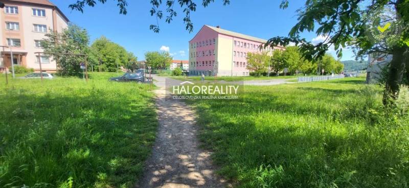 Žiar nad Hronom Grundstücke für Aufbau Kaufen reality Žiar nad Hronom