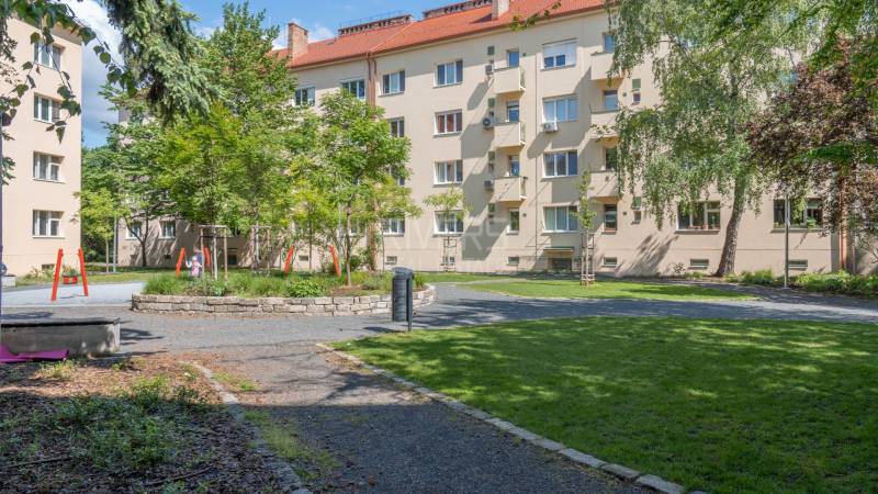 Bratislava - Staré Mesto Lager und Hallen Kaufen reality Bratislava - Staré Mesto