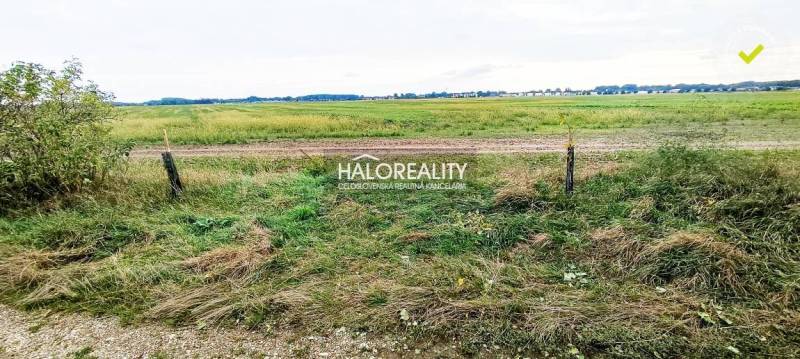 Kalinkovo landwirtsch. Grundstücke Kaufen reality Senec