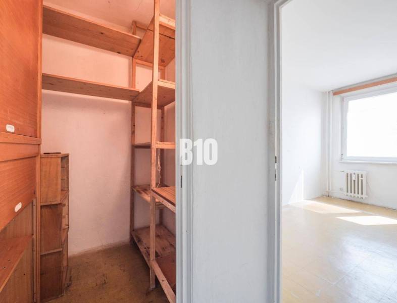 Bratislava - Karlova Ves 5+ Zimmer-Wohnung Kaufen reality Bratislava - Karlova Ves