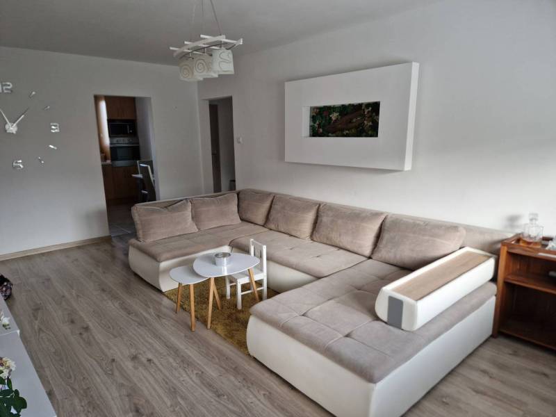 Dunajská Streda 4-Zimmer-Wohnung Kaufen reality Dunajská Streda