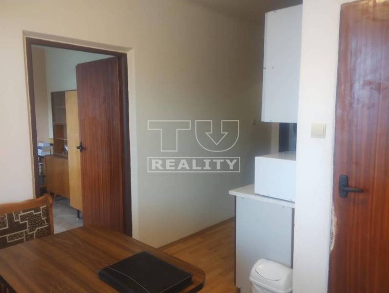 Stará Turá 4-Zimmer-Wohnung Kaufen reality Nové Mesto nad Váhom