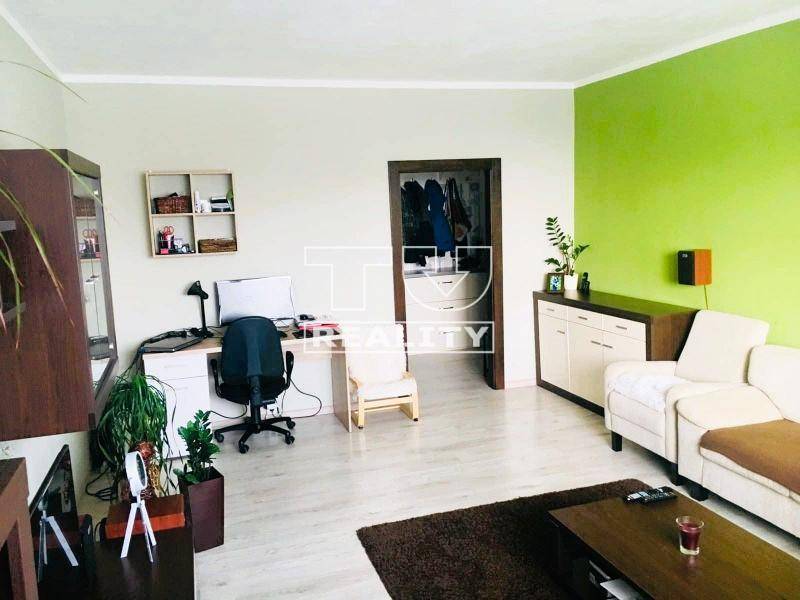 Dunajská Streda 4-Zimmer-Wohnung Kaufen reality Dunajská Streda