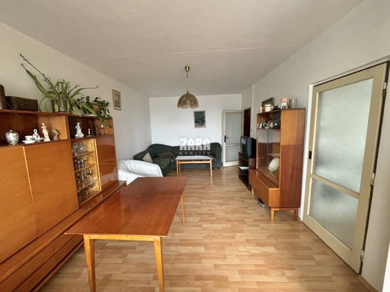 Košice - mestská časť Západ 4-Zimmer-Wohnung Kaufen reality Košice - Západ