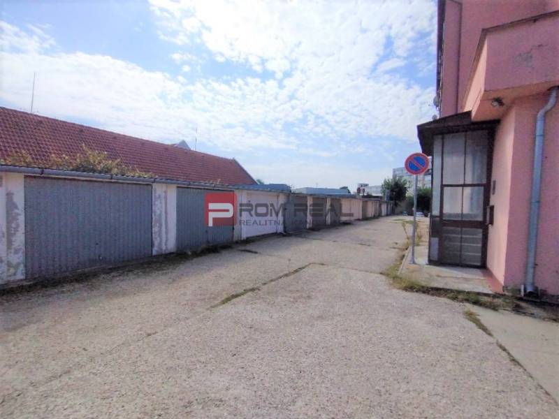 Senec Garage Kaufen reality Senec