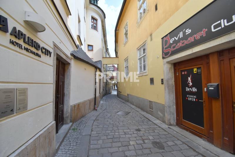 Bratislava - Staré Mesto 3-Zimmer-Wohnung Mieten reality Bratislava - Staré Mesto