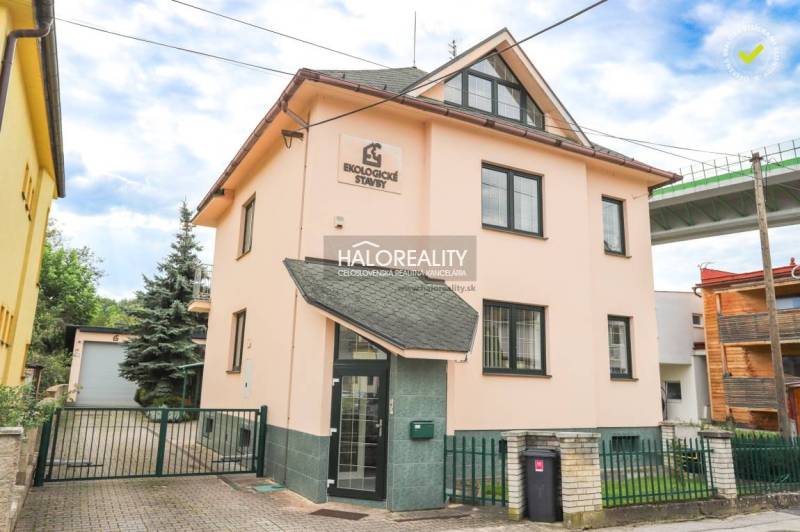 Považská Bystrica Einfamilienhaus Kaufen reality Považská Bystrica